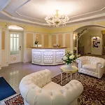Windsor & Merano