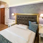 Windsor & Merano
