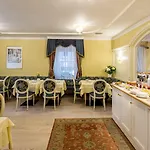 Windsor & Hotel 4*