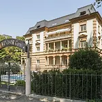 Windsor & Szálloda