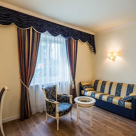 Windsor & 4* Merano