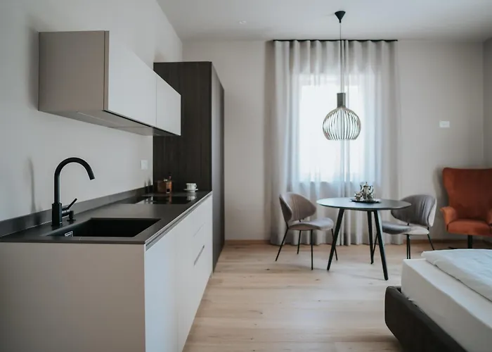 Windsor & מלון 4*